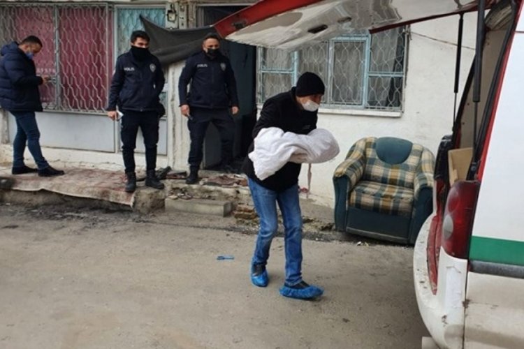 40 g&uuml;nl&uuml;k bebek beşiğinde &ouml;l&uuml; bulundu