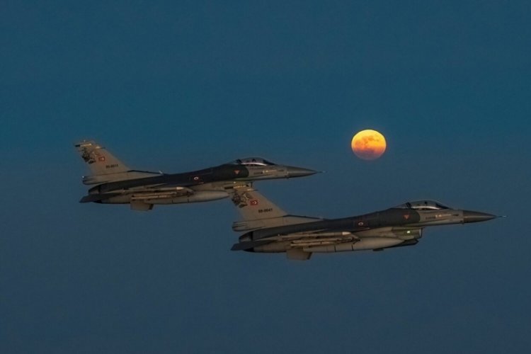 Barış Pınarı b&ouml;lgesinde 10 PKK/YPG'li ter&ouml;rist etkisiz hale getirildi