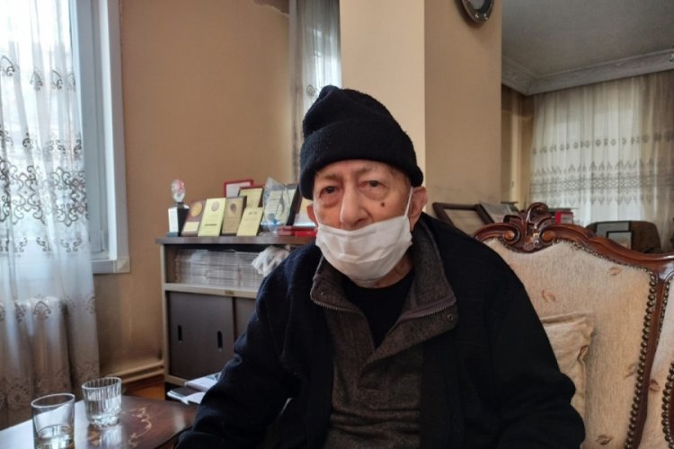 Bursa'da 101 yaşındaki doktor 4'&uuml;nc&uuml; doz aşısını yaptırdı