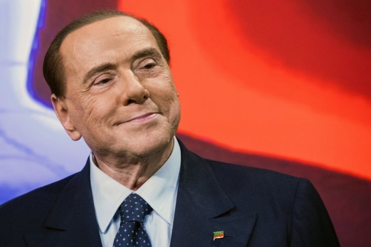 Berlusconi' 20 Ocak'tan bu yana hastanedeymiş!