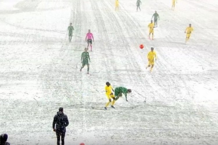 Ey&uuml;pspor-Bursaspor ma&ccedil;ı yarıda kaldı!