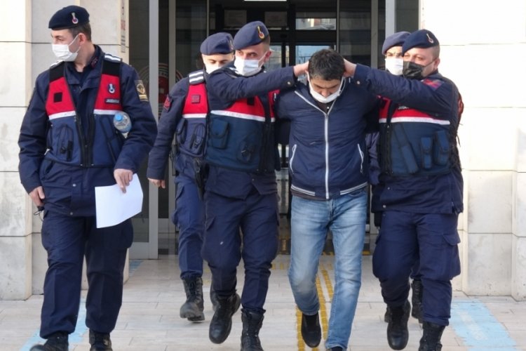 Eşi tarafından &ouml;ld&uuml;r&uuml;len Elif, son yolculuğuna uğurlandı