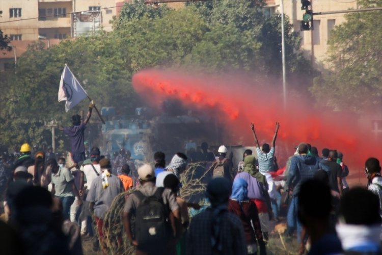 Sudan'daki protestolarda 3 g&ouml;sterici hayatını kaybetti