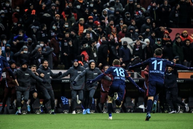 Trabzonspor, 15 haftadır liderliğini s&uuml;rd&uuml;r&uuml;yor