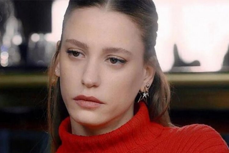 Serenay Sarıkaya, yaşadıklarını anlatarak KADES uygulamasını hatırlattı