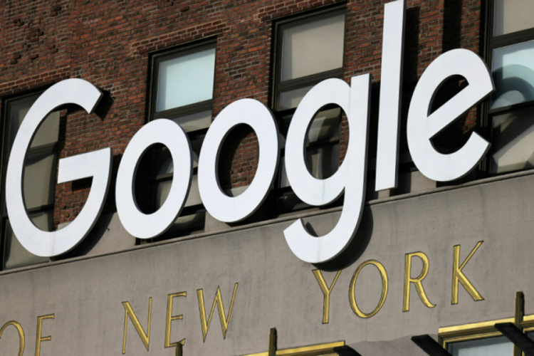 Google, kullanıcılarının konumlarını s&uuml;rekli takip ettiği i&ccedil;in dava edildi