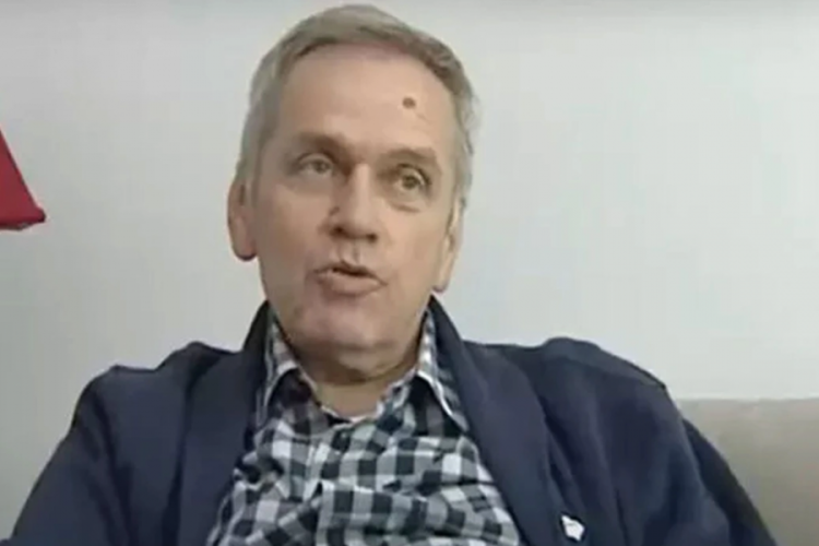Nazif Ekzen yaşamını yitirdi