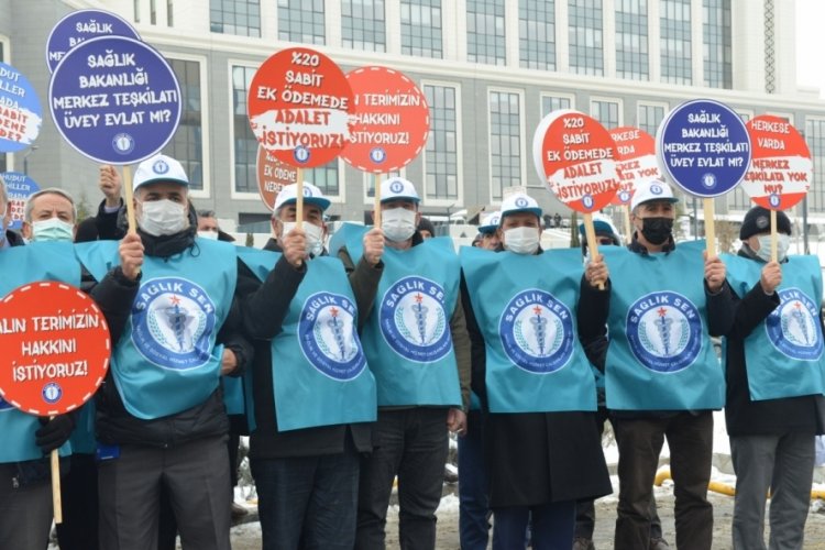 Sağlık-Sen'den 'sabit ek &ouml;deme' g&ouml;sterisi