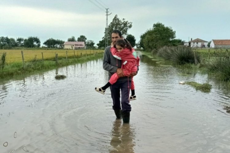 Samsun'da tarım arazileri ve evler su altında kaldı