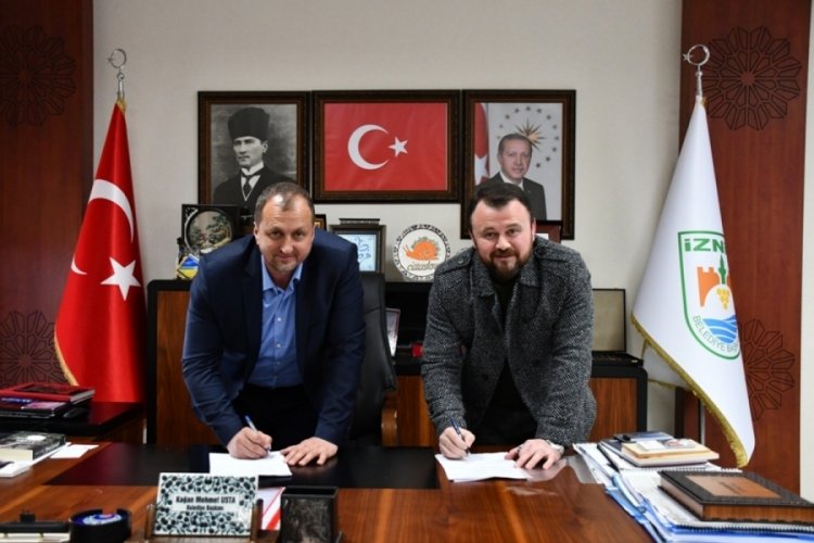 Bursa İznik Belediyesi, Hizmet-İş Sendikasına &uuml;ye personeline ek protokol yaptı