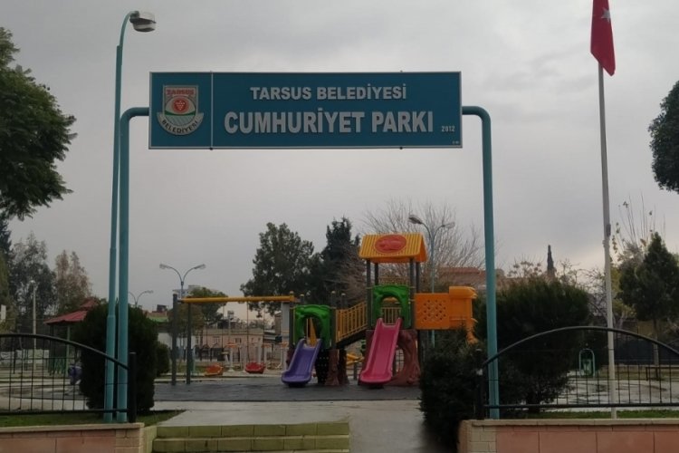 Mersin'de erkek arkadaşının bı&ccedil;akladığı gen&ccedil; kızın sağlık durumu ciddiyetini koruyor