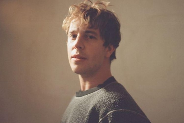 D&uuml;nyaca &uuml;nl&uuml; indie pop sanat&ccedil;ısı Tom Odell, İstanbul'a geliyor