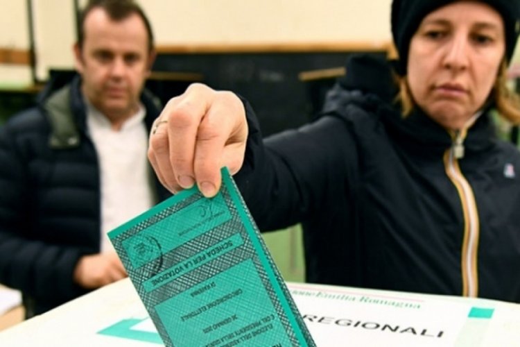 İtalya'da &uuml;&ccedil;&uuml;nc&uuml; turdan da bir sonu&ccedil; &ccedil;ıkmadı