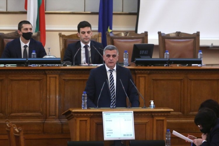 Bulgaristan, Rusya-NATO gerginliğinde kendi silahlı kuvvetlerine g&uuml;venecek