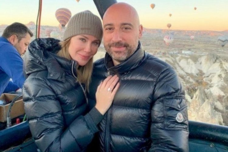 Demet Şener: Hep b&ouml;yle aşk dolu olalım!