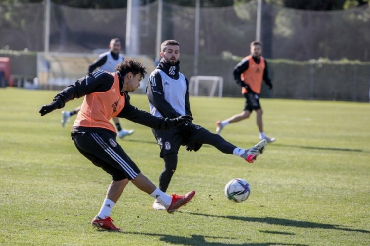 Beşiktaş'ın Antalya kampı, eksiklerle başladı