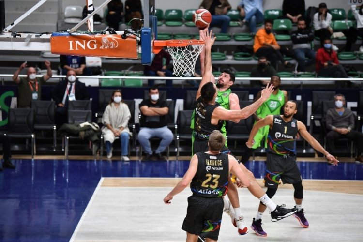 TOFAŞ ligde Petkimspor'a konuk oluyor