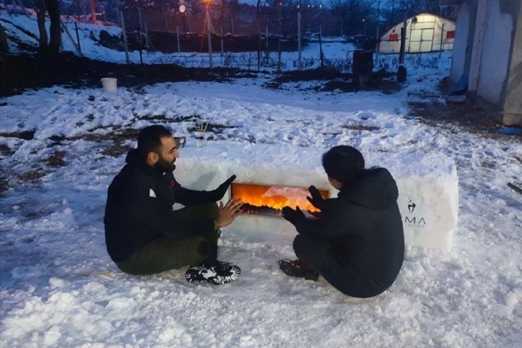 Bursalı mobilyacı yaptı: Kardan ş&ouml;mine