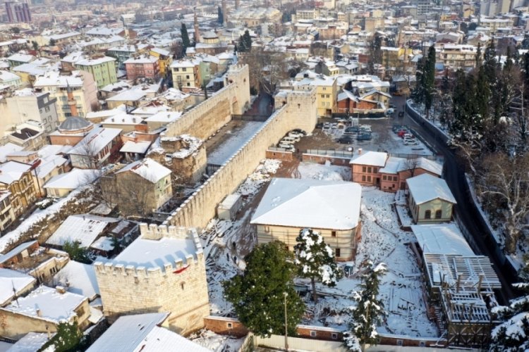 Bursa Mevlevihanesi'nde &ccedil;alışmalar tam gaz