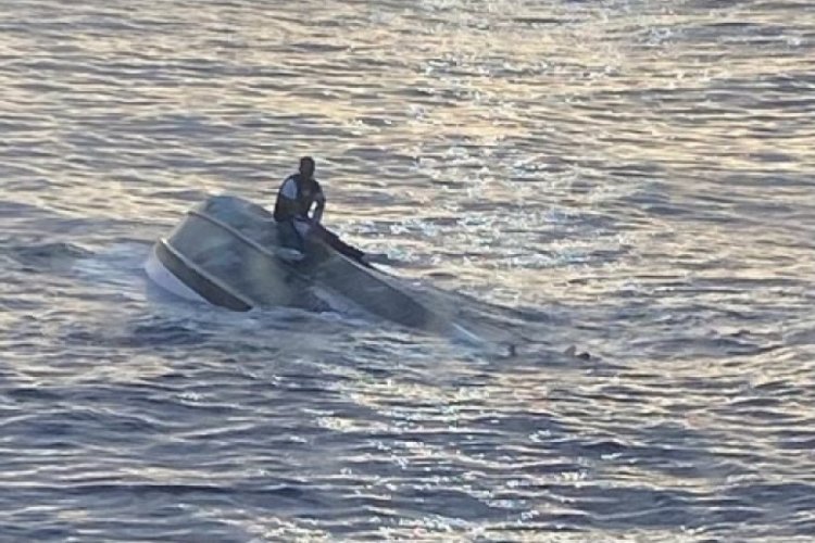 ABD'de korkun&ccedil; olay! Sığınmacı teknesi alabora oldu: 5 &ouml;l&uuml;, 34 kayıp