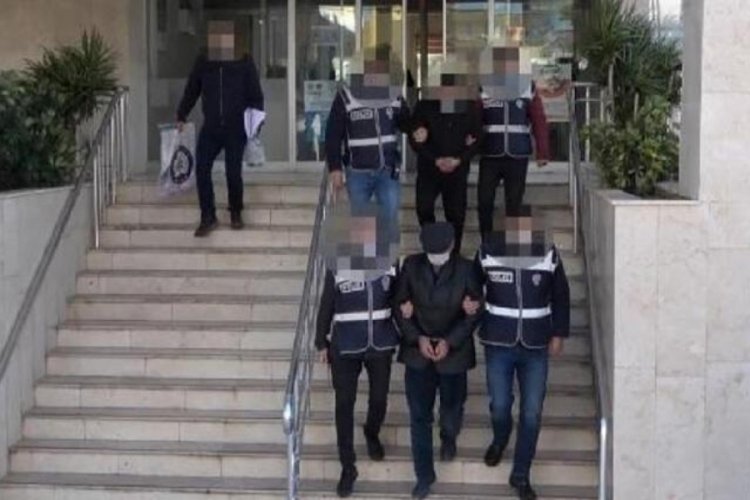 Sahte parayla g&uuml;ven verip dolandırdılar