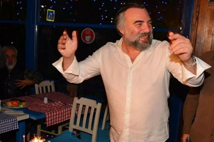 Oktay Kaynarca yeni yaşını yakın dostlarıyla kutladı