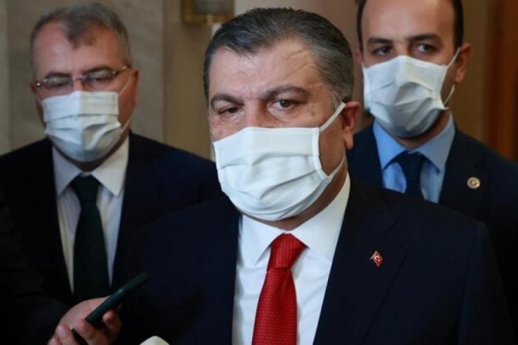Bakan Koca'dan sağlık g&ouml;revlilerine teşekk&uuml;r