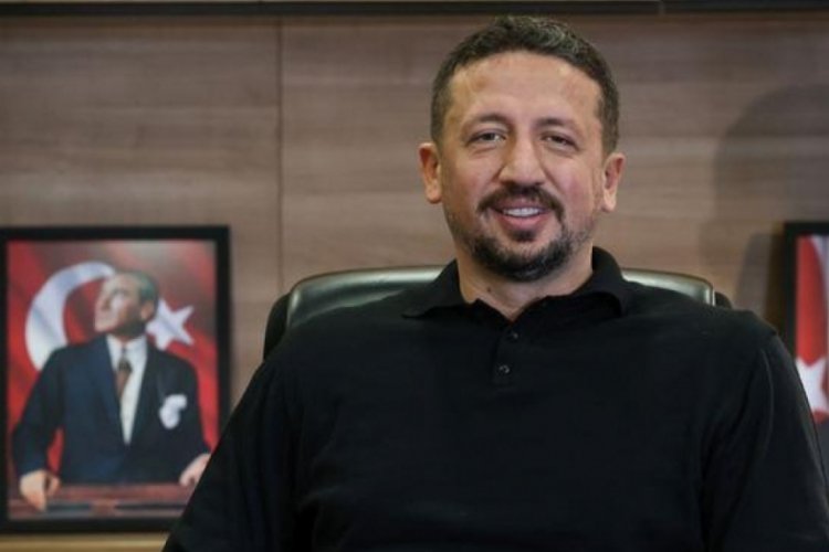 Minikler basketbol ma&ccedil;larını sahadan izleyebilecek