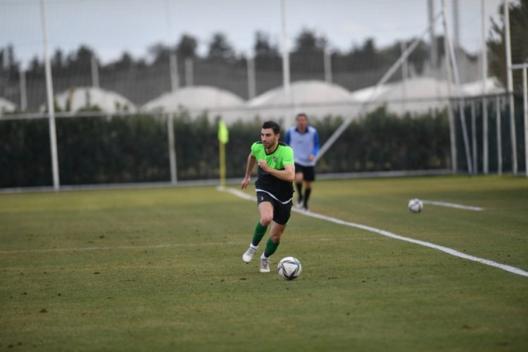 Bursaspor antrenman ma&ccedil;ı yaptı