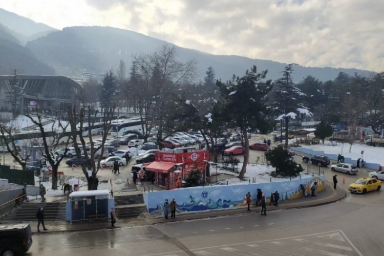 Bursa Uludağ'a teleferikle çıkılır