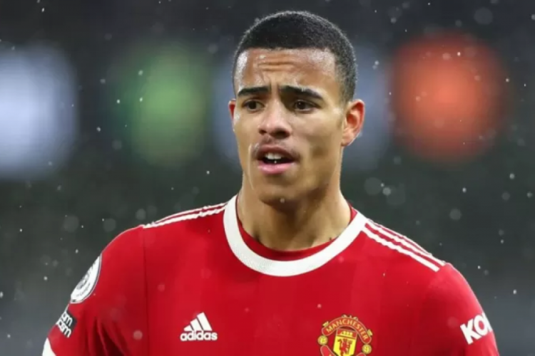 Manchester United, tecav&uuml;zle su&ccedil;lanan Greenwood'u kadro dışı bıraktı
