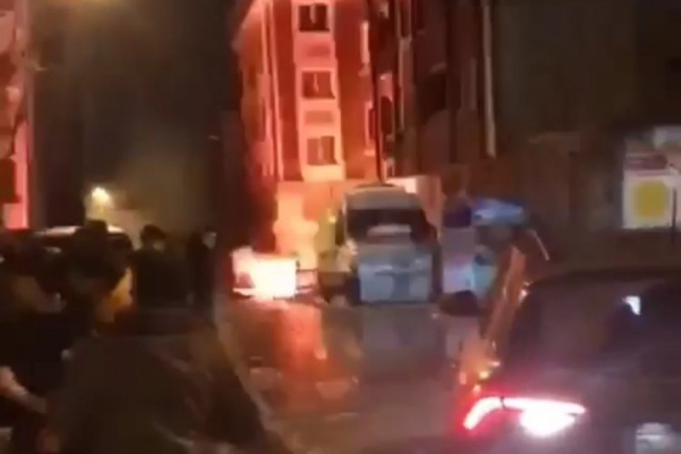 İstanbul Sultangazi'de mahalleliyi sokağa d&ouml;ken patlama&nbsp;