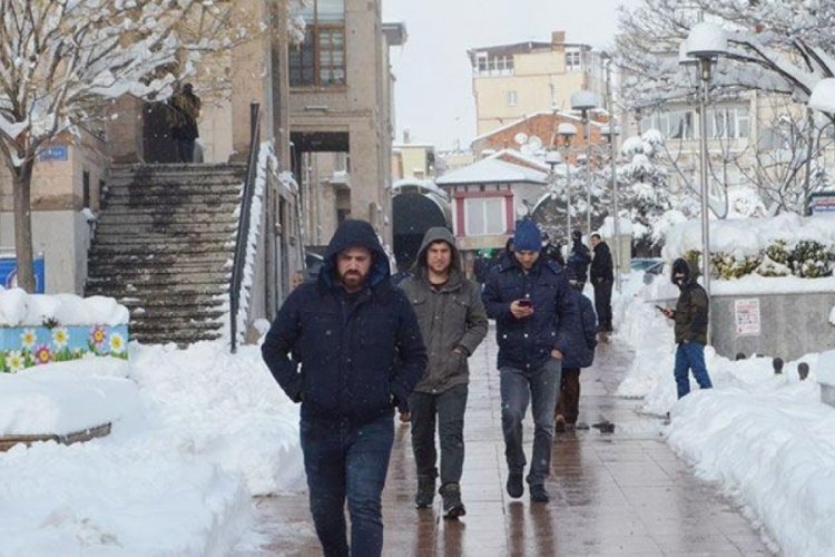 Aşı karşıtlığını 'cinayete teşebb&uuml;s' olarak adlandırdı
