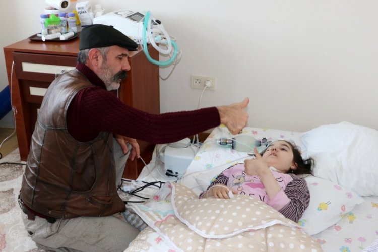 Afyonkarahisar'da evde solunum cihazına bağlı Sıla'nın babası: En b&uuml;y&uuml;k korkumuz elektrik kesintisi