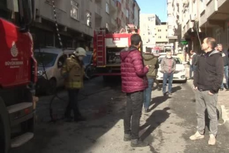 İstanbul Esenler'de yangın! 1 kişi hayatını kaybetti