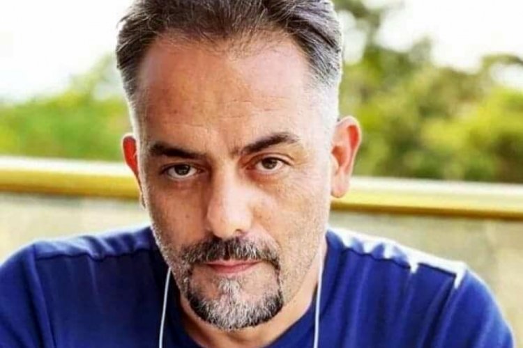 Muğla'da kamyonetin altında kalan motosikletli &ouml;ld&uuml;
