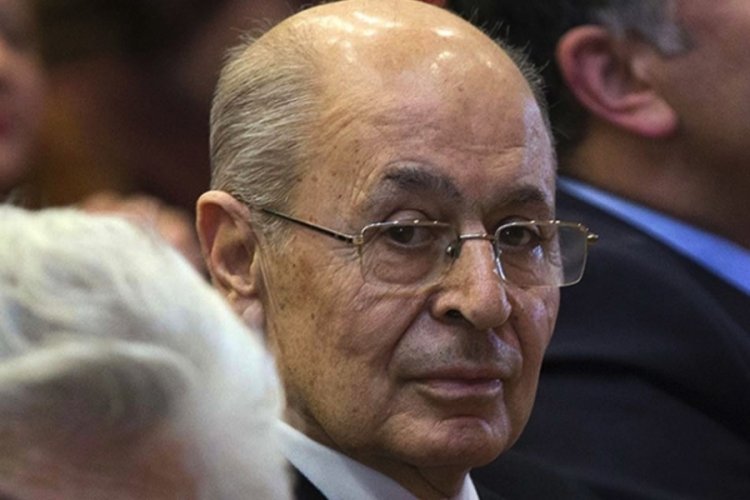 10. Cumhurbaşkanı Sezer: Akıl ve bilimden uzaklaşan toplumların ne durumlara d&uuml;şt&uuml;ğ&uuml;n&uuml; biliyoruz