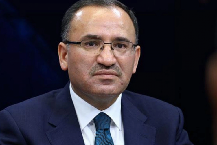 Bekir Bozdağ'dan ilk talimat: Elini kolunu sallayarak gezemeyecekler