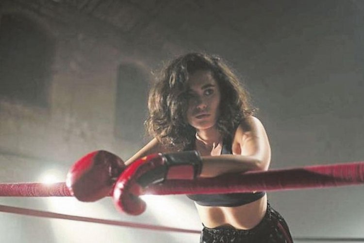 Hande Doğandemir bu yaza bomba gibi girmeye kararlı