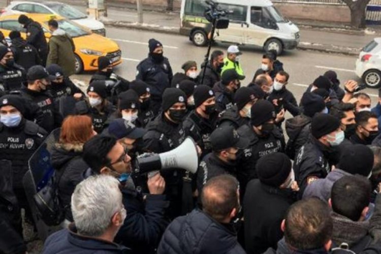 Eğitim İş &uuml;yelerine TBMM &ouml;n&uuml;nde basın a&ccedil;ıklaması i&ccedil;in izin verilmedi