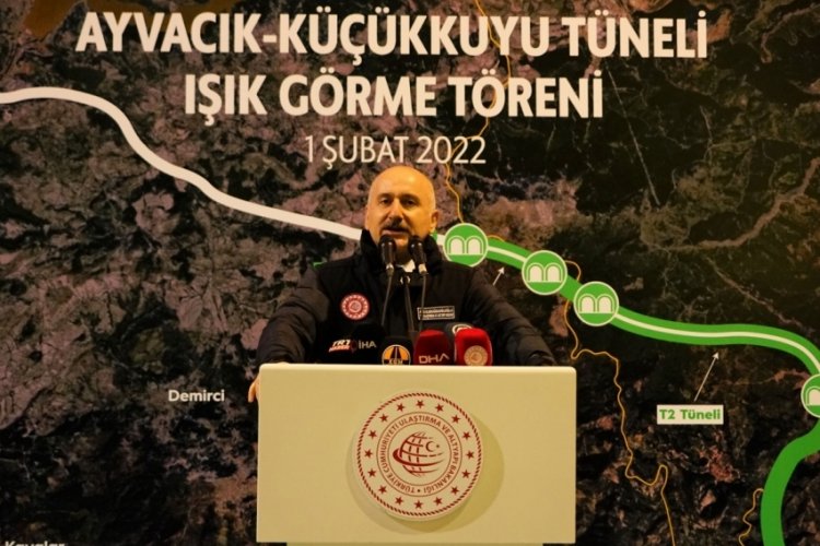 Adil Karaismailoğlu: Bizi yolumuzdan kirli oyunlarla d&ouml;nd&uuml;remezler