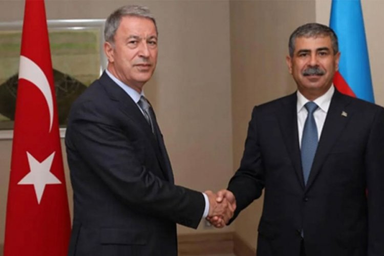 Azerbaycan Savunma Bakanı T&uuml;rkiye'de