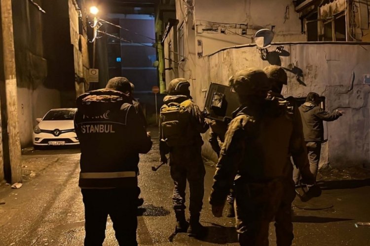 İstanbul'da 31 adrese baskın yapıldı