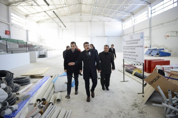 Bursa'da Mimar Sinan spor salonu komplekse d&ouml;n&uuml;ş&uuml;yor
