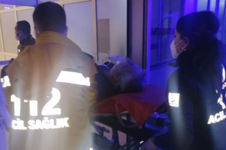 Bursa'da tartıştığı babasını defalarca bı&ccedil;aklayarak &ouml;ld&uuml;rd&uuml;