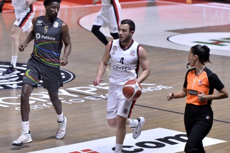 Beşiktaş Icrypex, Aliağa Petkimspor'u farklı ge&ccedil;ti