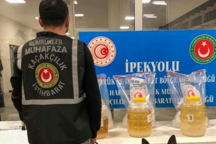 Habur G&uuml;mr&uuml;k Kapısı'nda 57 kilo uyuşturucu ele ge&ccedil;irildi! 2 g&ouml;zaltı