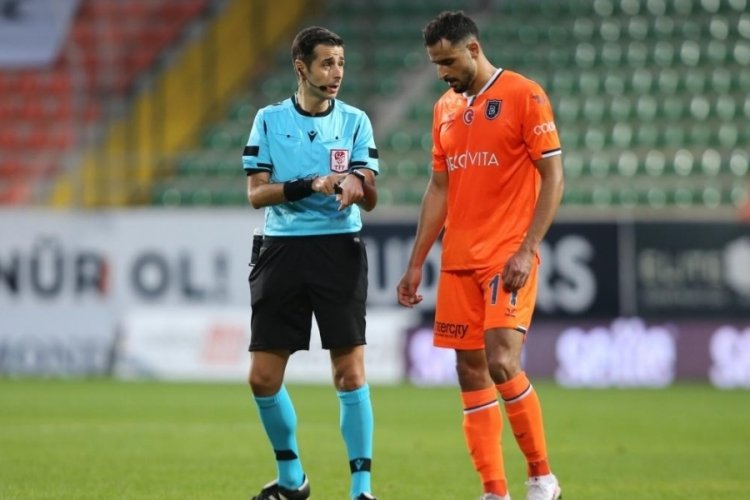 Nacer Chadli "Beşiktaş'la bir g&ouml;r&uuml;şmemiz oldu"
