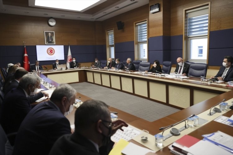 Bursa Milletvekili &Ccedil;avuşoğlu: F&uuml;tursuzca tehlikeye atıyorlar