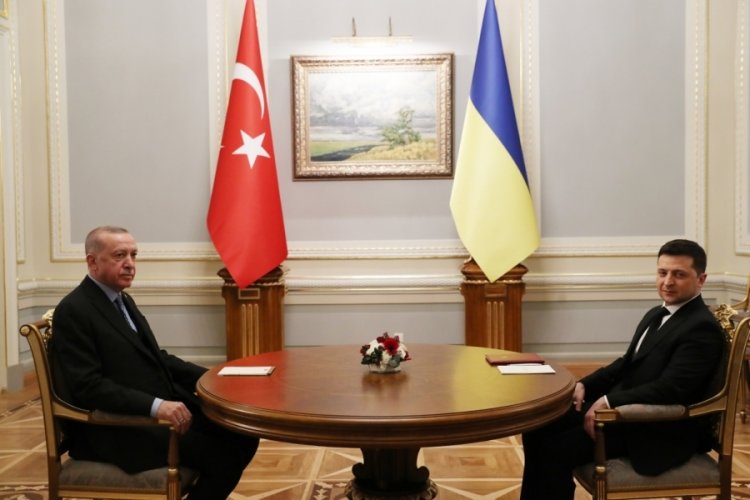 Cumhurbaşkanı Erdoğan ve Zelenskiy baş başa g&ouml;r&uuml;şt&uuml;